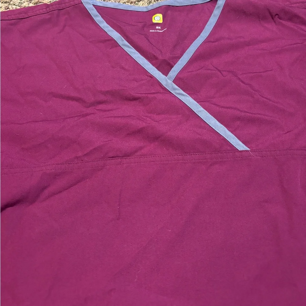 WonderWink Plus Size Scrub Top 3X Burgundy Medical Uniform Nurse - Picture 4 of 6